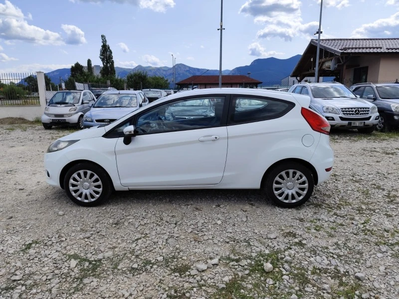 Ford Fiesta 1.4 бензин Газ, снимка 8 - Автомобили и джипове - 46707295