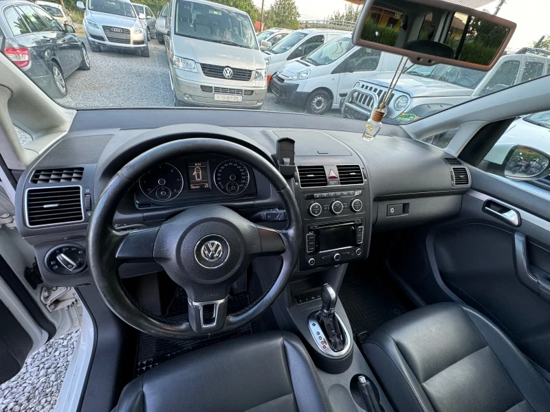 VW Touran 2.0 тди 150к.с DsG, снимка 13 - Автомобили и джипове - 46889359