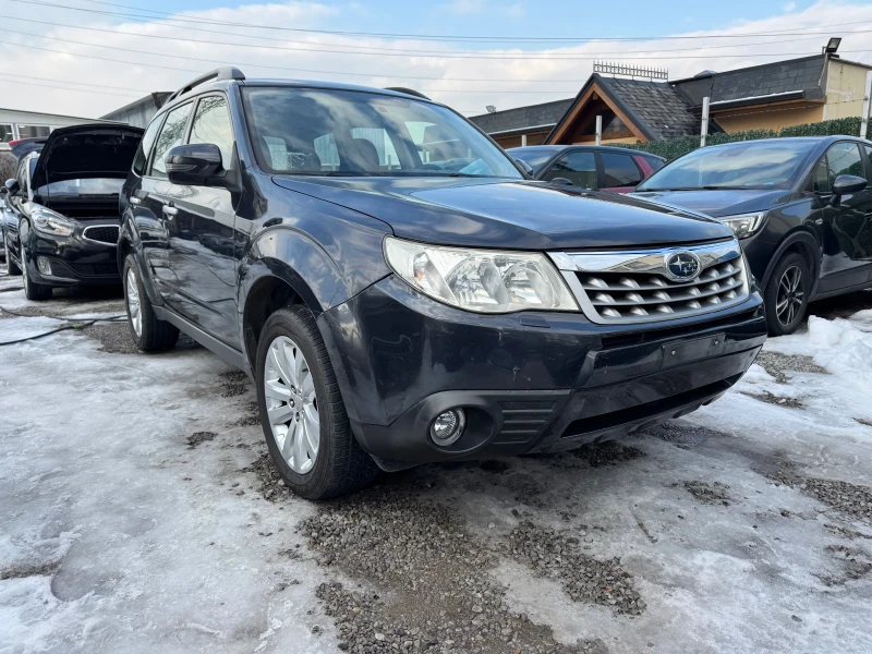 Subaru Forester 191300 км-2.0i LPG 150hp-КАМЕРА-Navi-Top, снимка 1 - Автомобили и джипове - 48639140