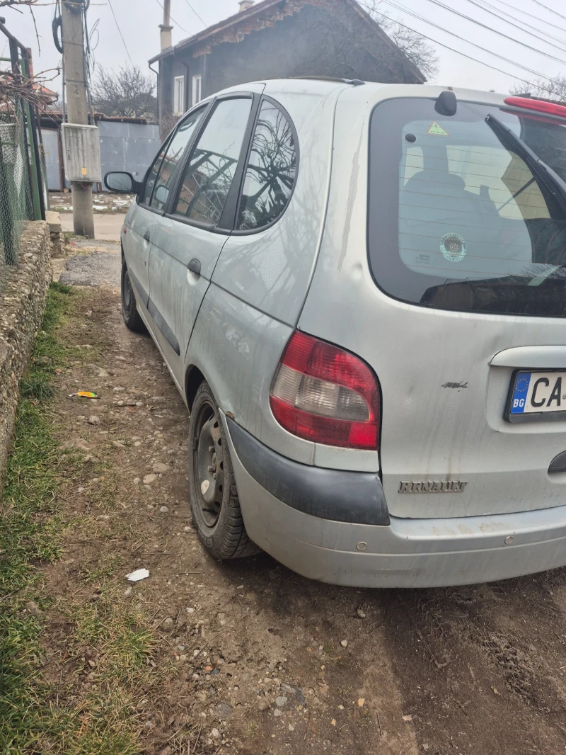 Renault Scenic, снимка 3 - Автомобили и джипове - 48738815