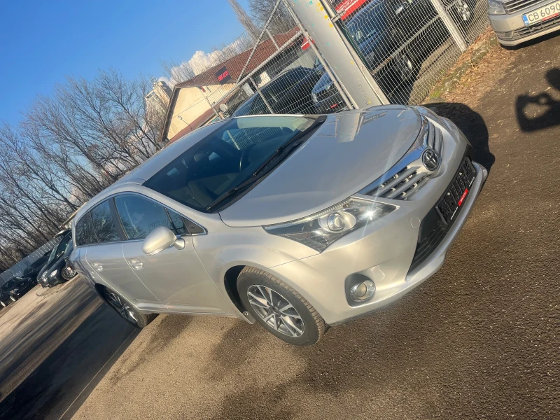 Toyota Avensis 2.0* Facelift, снимка 7 - Автомобили и джипове - 48862567