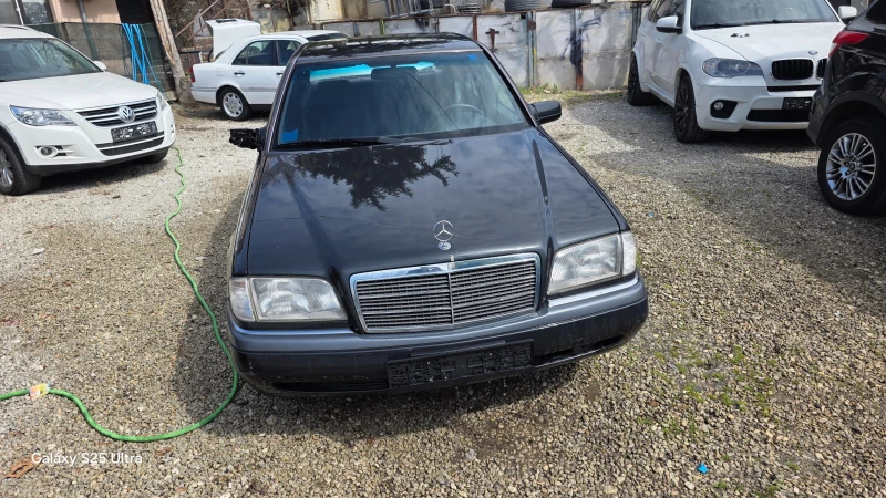 Mercedes-Benz C 180 1.8i, снимка 13 - Автомобили и джипове - 49600238