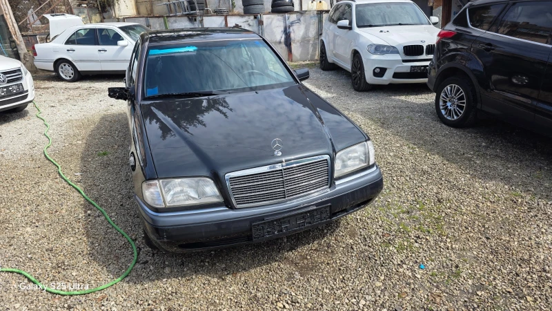 Mercedes-Benz C 180 1.8i, снимка 14 - Автомобили и джипове - 49600238