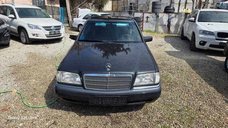 Mercedes-Benz C 180 1.8i, снимка 1 - Автомобили и джипове - 49600238