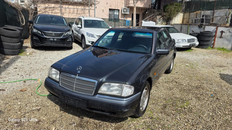 Mercedes-Benz C 180 1.8i, снимка 6 - Автомобили и джипове - 49600238