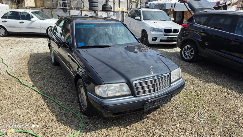 Mercedes-Benz C 180 1.8i, снимка 7 - Автомобили и джипове - 49600238