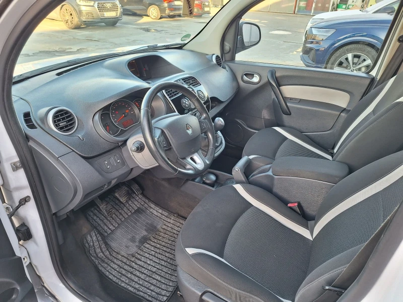 Renault Kangoo 1.5dci, снимка 7 - Автомобили и джипове - 53165973
