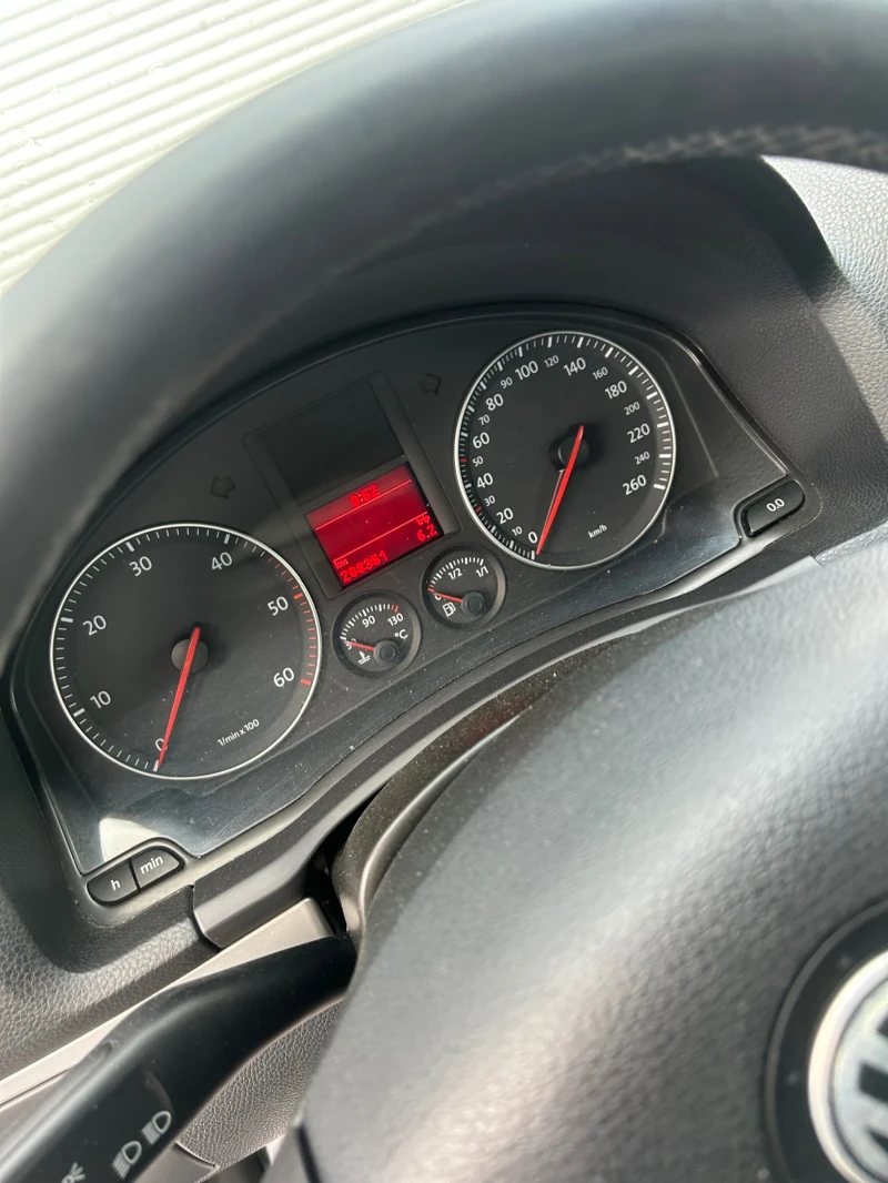 VW Golf, снимка 15 - Автомобили и джипове - 53289040