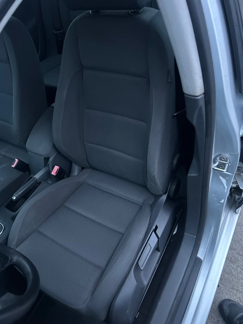 VW Golf, снимка 10 - Автомобили и джипове - 53289040