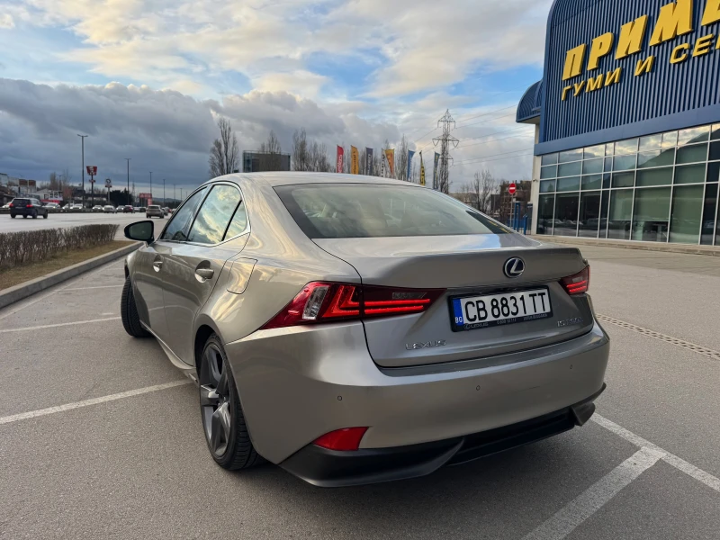 Lexus IS 300 h Luxury, снимка 6 - Автомобили и джипове - 53469969