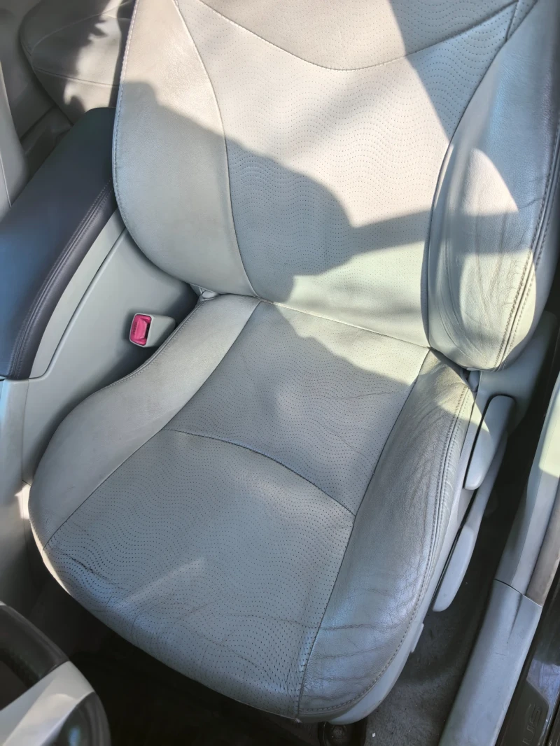 Toyota Prius хибрид, снимка 13 - Автомобили и джипове - 53557799