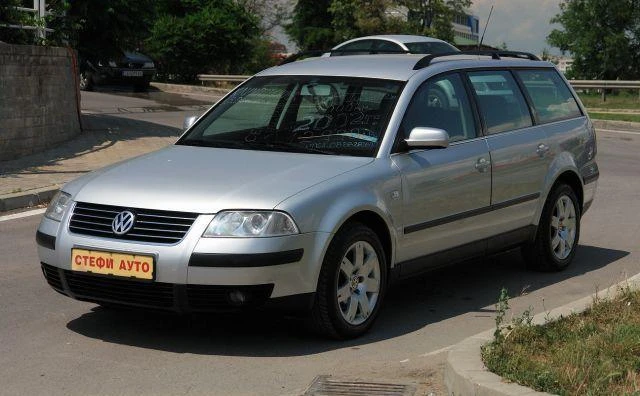 VW Passat 1.8 T ЧИСТО НОВ  - изображение 3