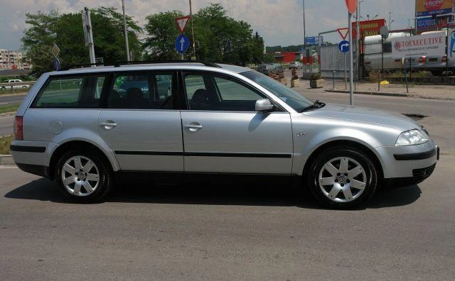 VW Passat 1.8 T ЧИСТО НОВ  - изображение 4