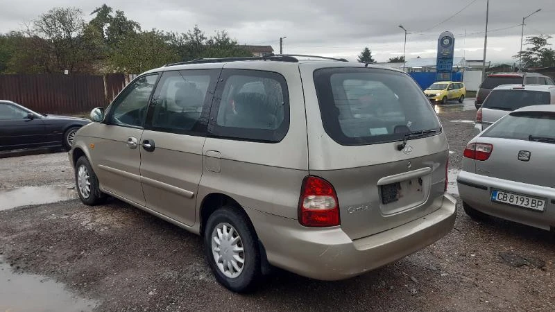 Kia Carnival 2.9tdi/на части, снимка 3 - Автомобили и джипове - 34395350