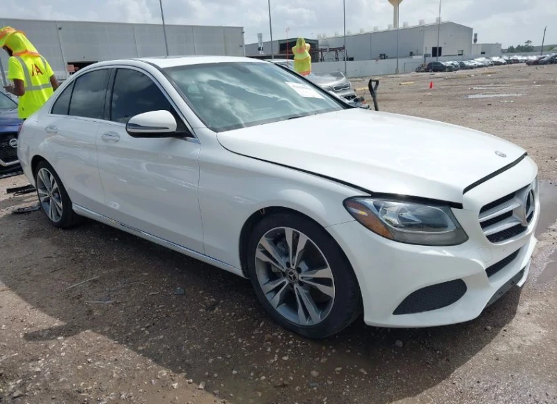 Mercedes-Benz C 300 - 26300 лв. / 13446.98 € - 56309018 1