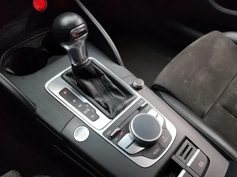 Audi A3 2.0 TDI, снимка 9 - Автомобили и джипове - 55006377