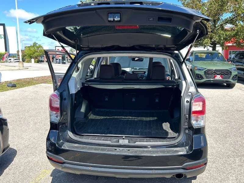 Subaru Forester * Limited * Tech PKG * AWD * CARFAX, снимка 15 - Автомобили и джипове - 55846302