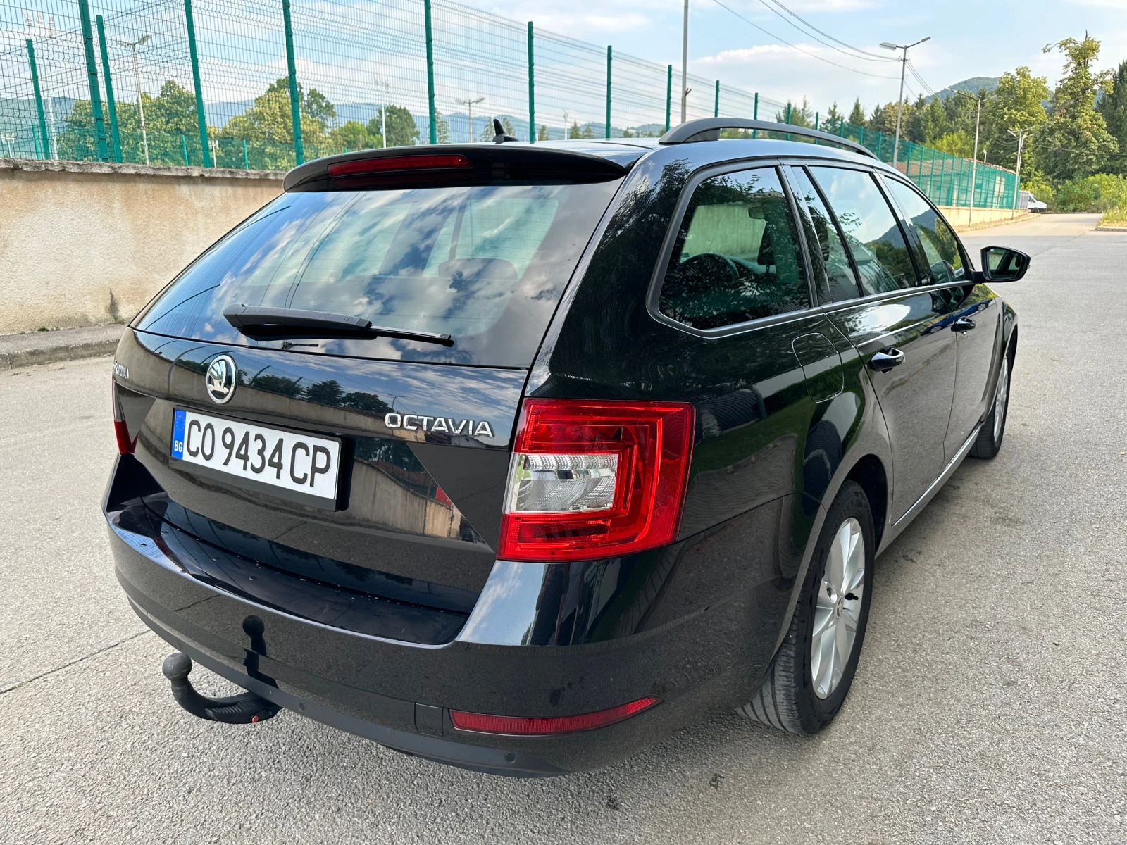 Skoda Octavia 1.6 TDI VISION - изображение 3