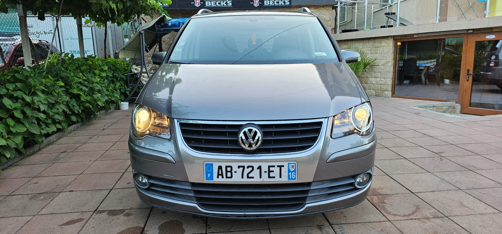 VW Touran 2.0TDI 16V TURBO  - изображение 10