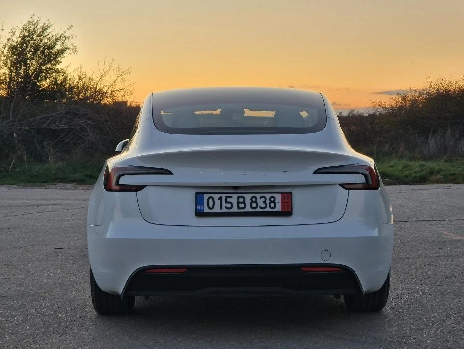 Tesla Model 3 2024 с Гаранция - изображение 7