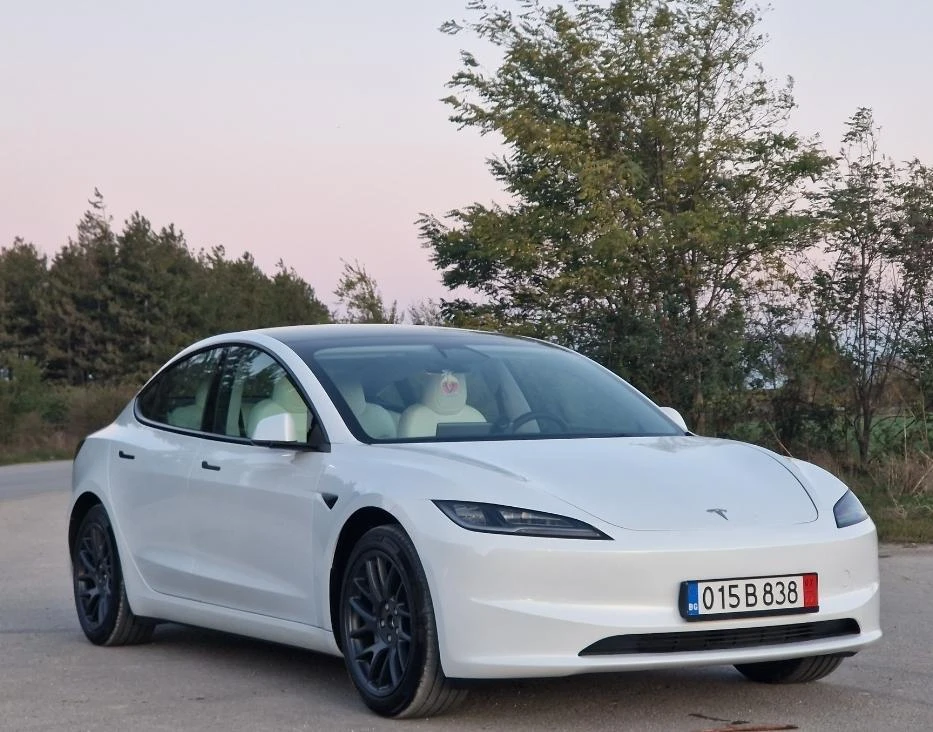 Tesla Model 3 2024 с Гаранция - изображение 6