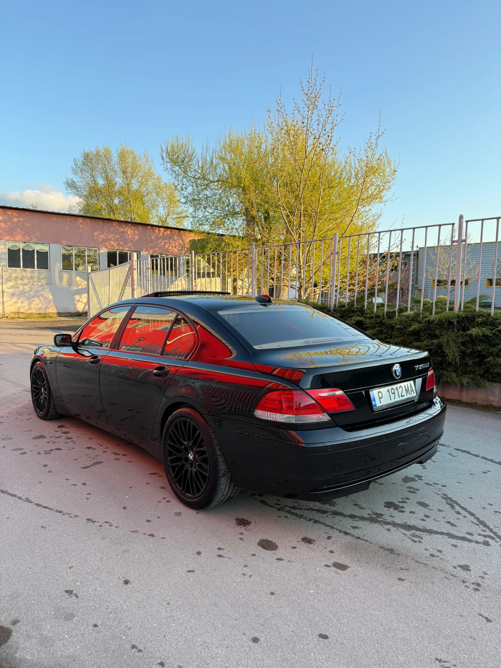 BMW 745 Li - изображение 4