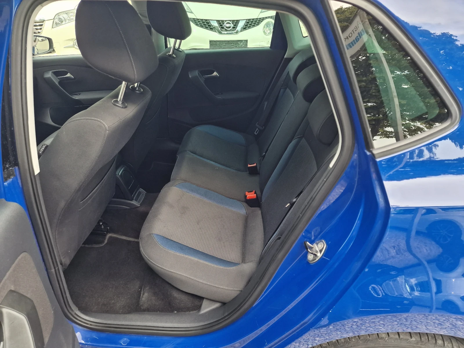 VW Polo 1.6tdi-90k.s - изображение 10