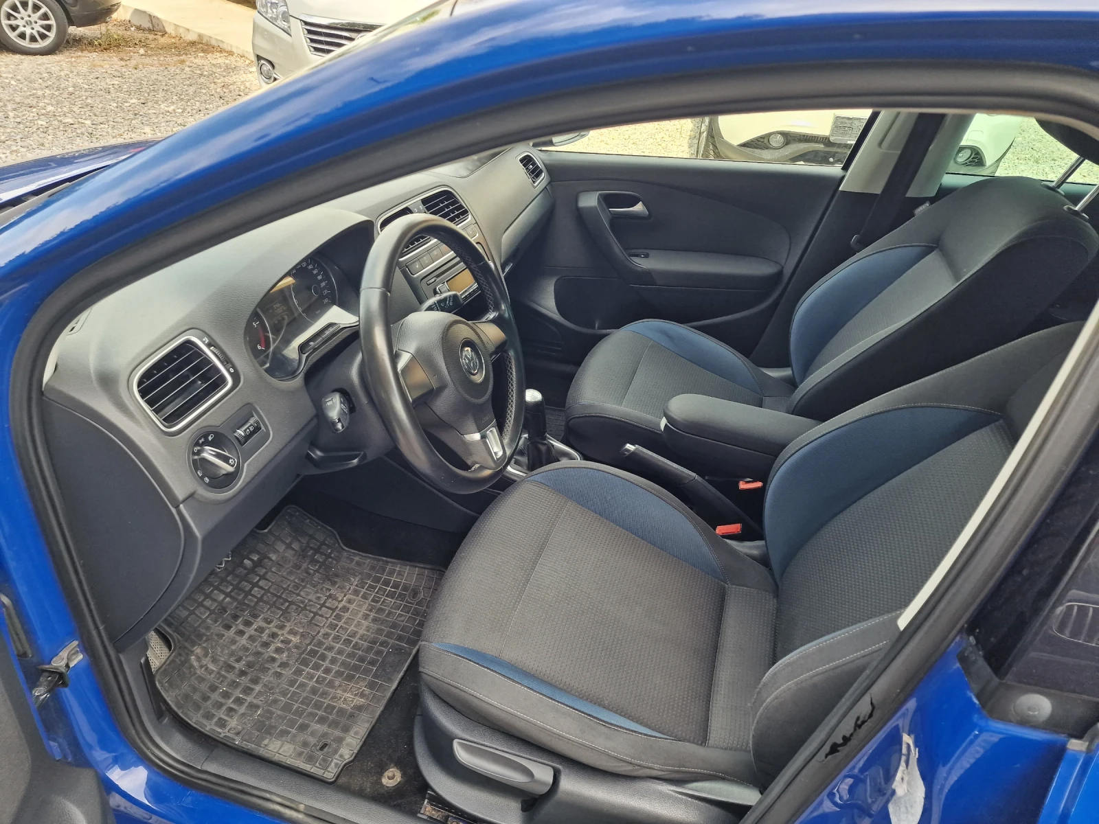 VW Polo 1.6tdi-90k.s - изображение 8