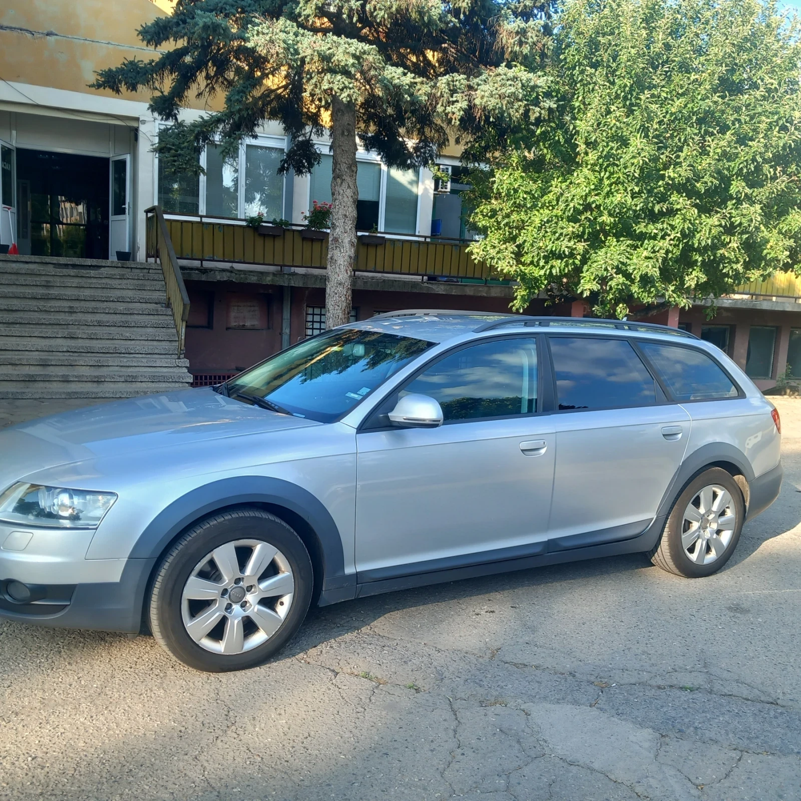 Audi A6 Allroad 3000 - изображение 4
