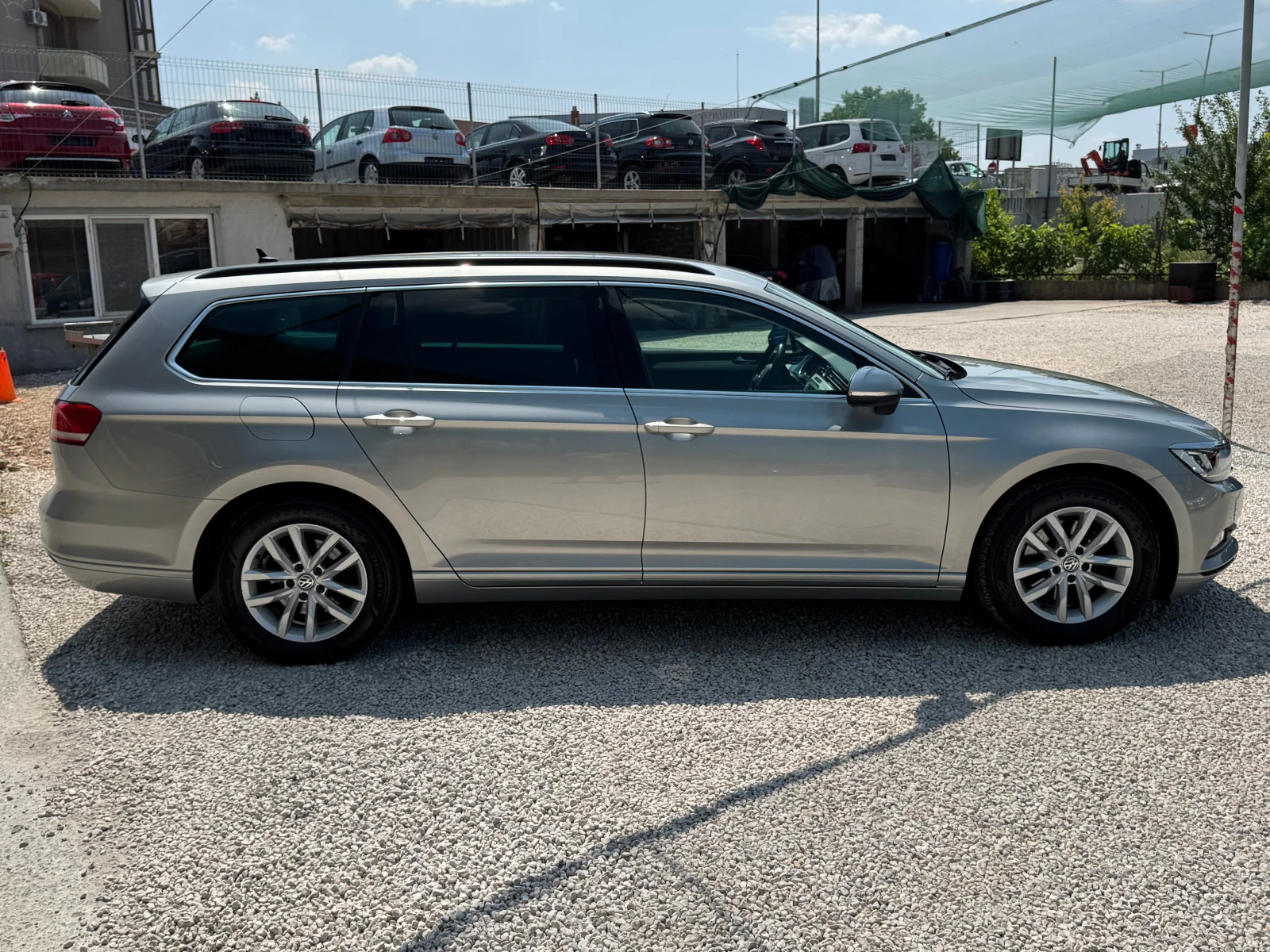 VW Passat АВТОМАТ - изображение 3