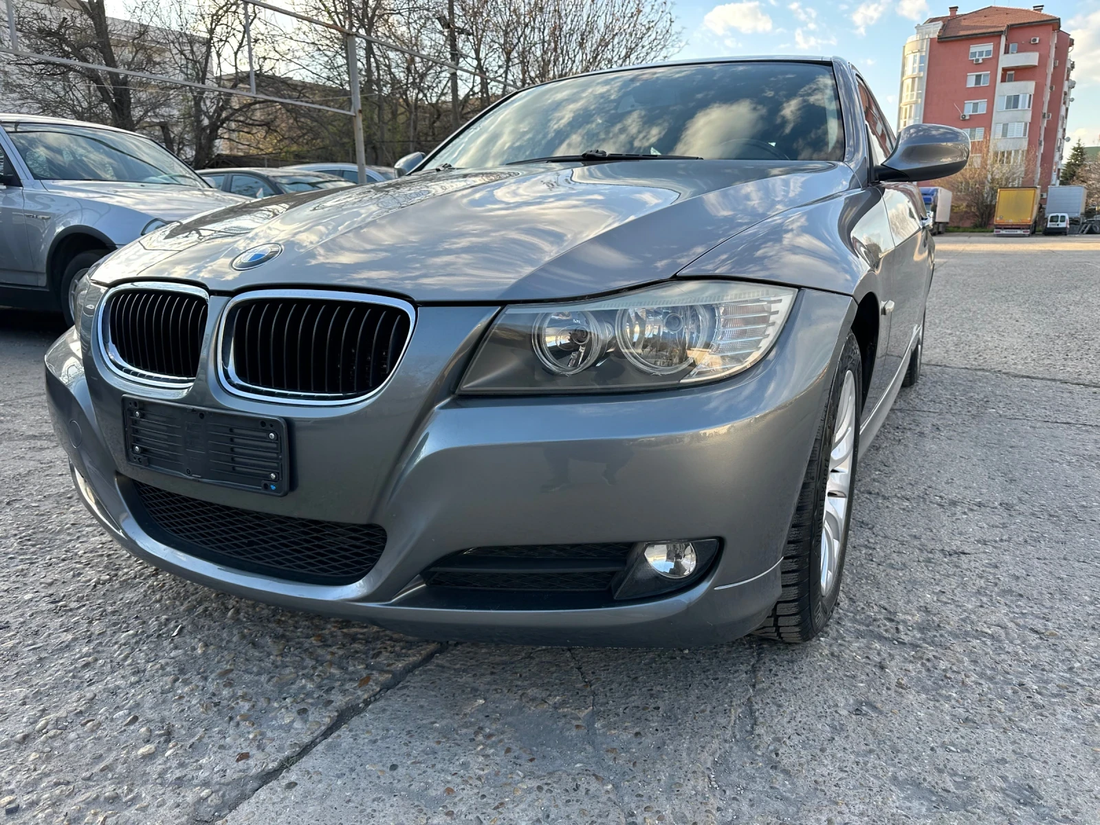 BMW 320 2.0 d - изображение 2