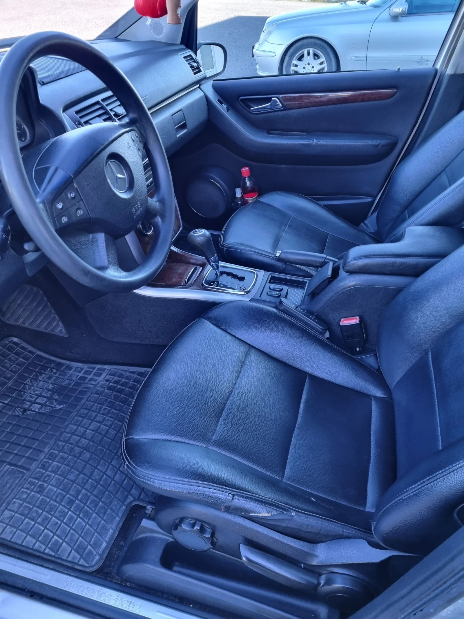 Mercedes-Benz B 180  - изображение 8