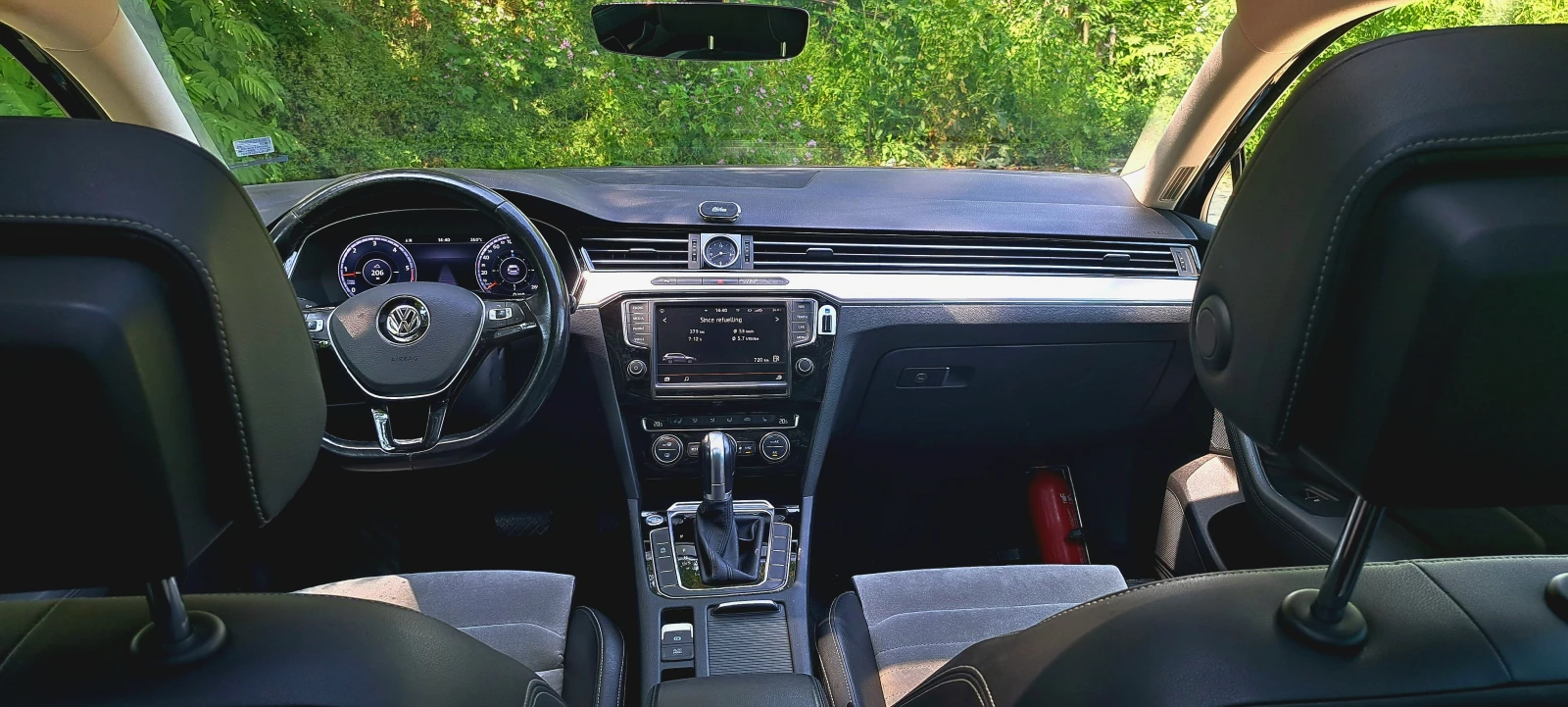 VW Passat 2.0 150к.с. Digital* Distronic*  - изображение 9