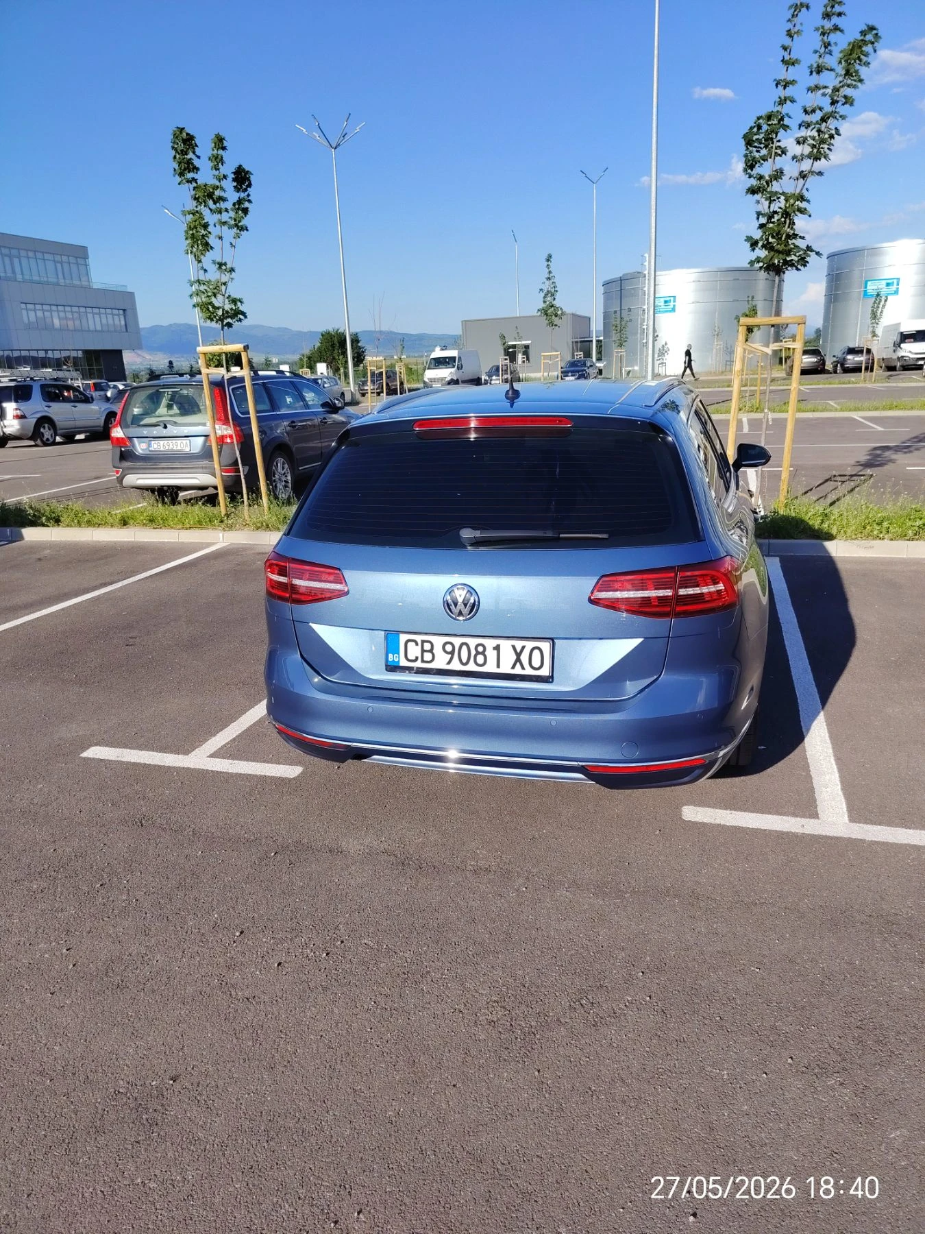 VW Passat 2.0TDI 150hp HIGHLINE, DISTRONIC, CAMERA, снимка 3 - Автомобили и джипове - 53611101
