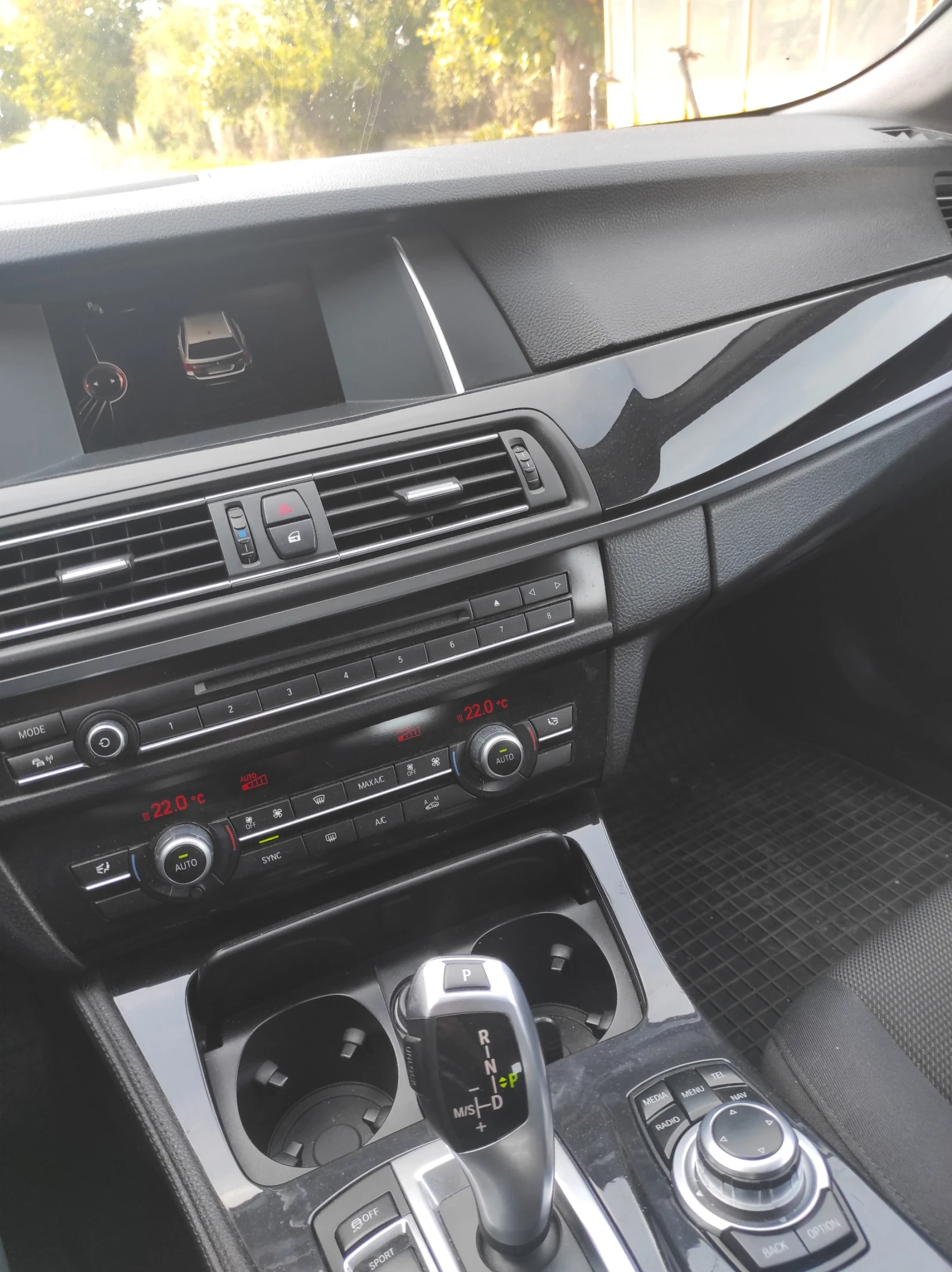 BMW 520 Facelift 8ZF EURO 6 - изображение 4