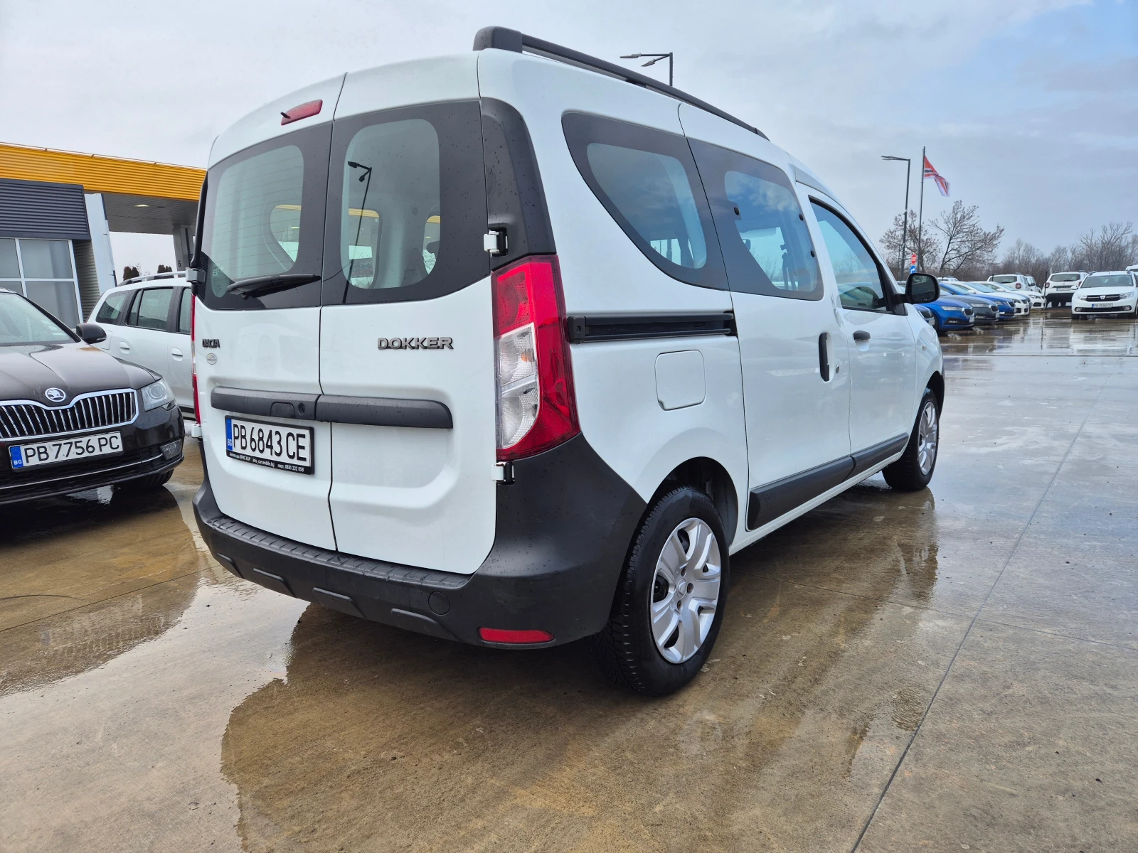 Dacia Dokker N1-M/T 1.5 DCI - изображение 5