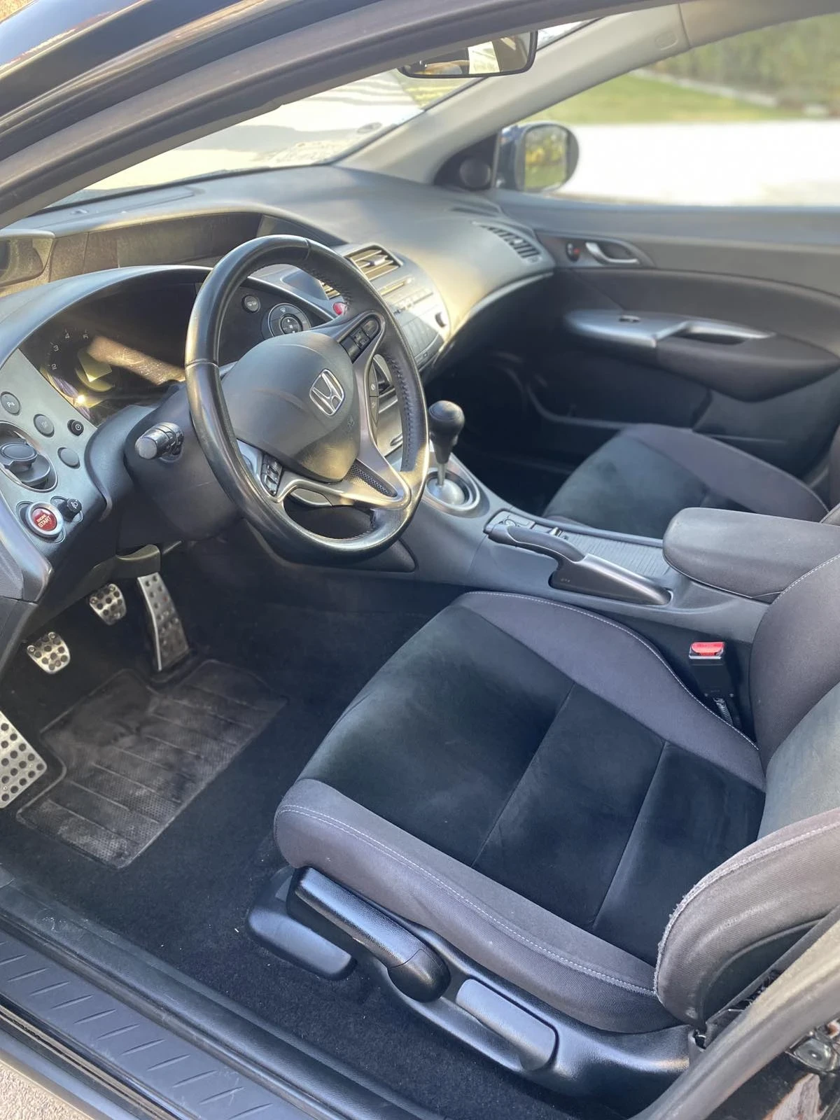 Honda Civic Civic 5p 1.4 i-vtec Комфорт 6 ск. - изображение 10