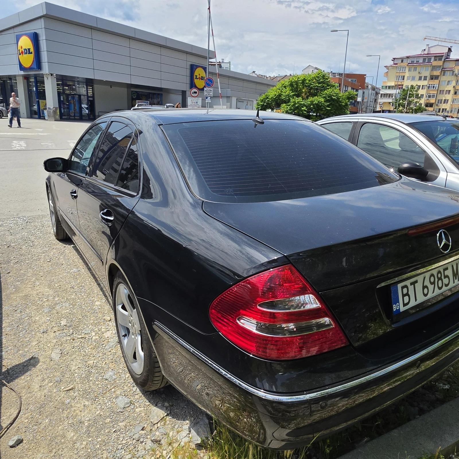 Mercedes-Benz E 320, снимка 14 - Автомобили и джипове - 54781908