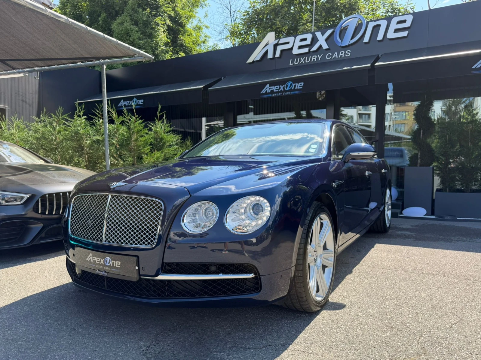 Bentley Flying Spur W12/NAIM SOUND/MASSAGE, снимка 2 - Автомобили и джипове - 54940081
