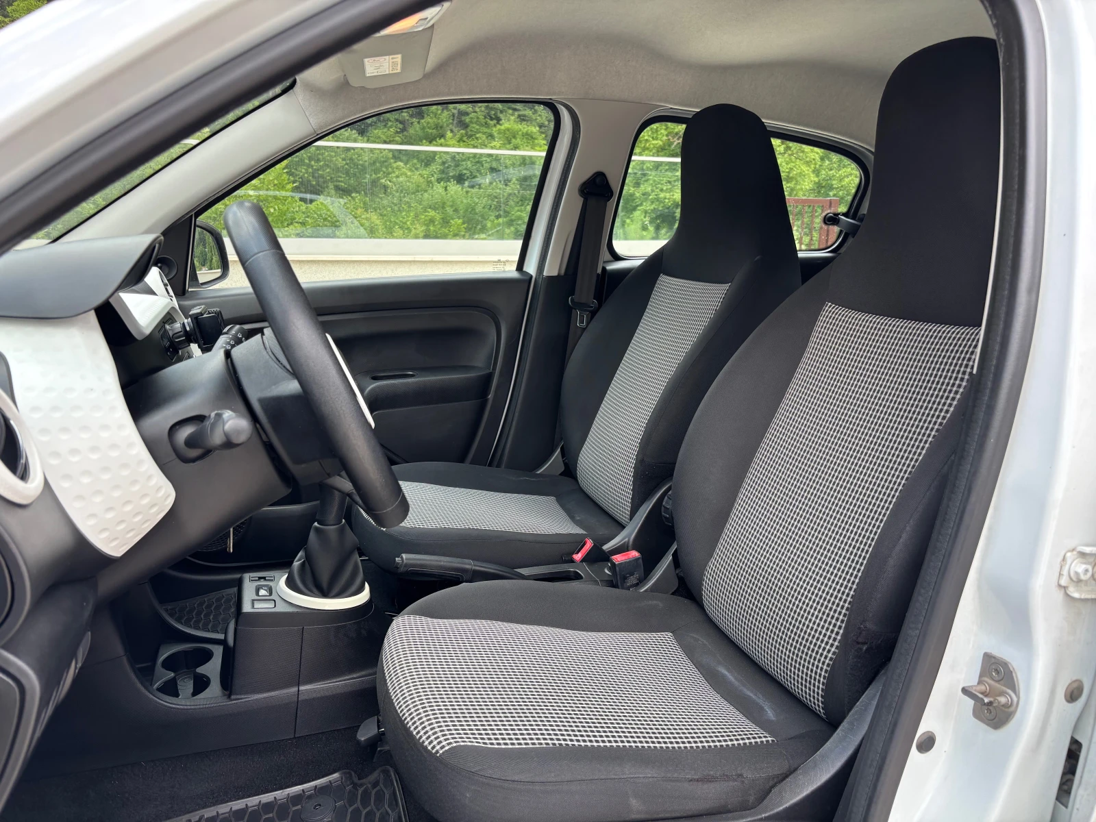 Renault Twingo 1, 0бен.Evro 6, Klima, , снимка 9 - Автомобили и джипове - 55146298