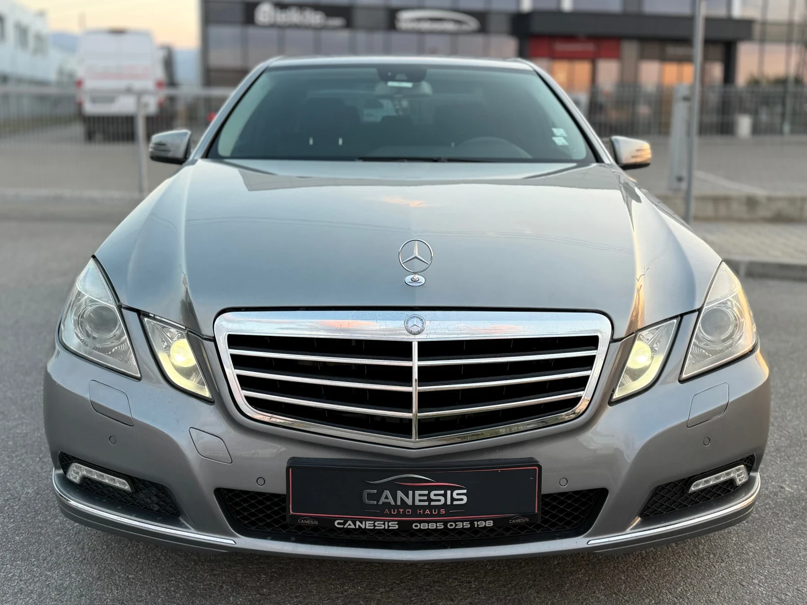 Mercedes-Benz E 350 CDI* 231КС* НА ПРУЖИНИ* XENON* CAMERA, снимка 2 - Автомобили и джипове - 55593192