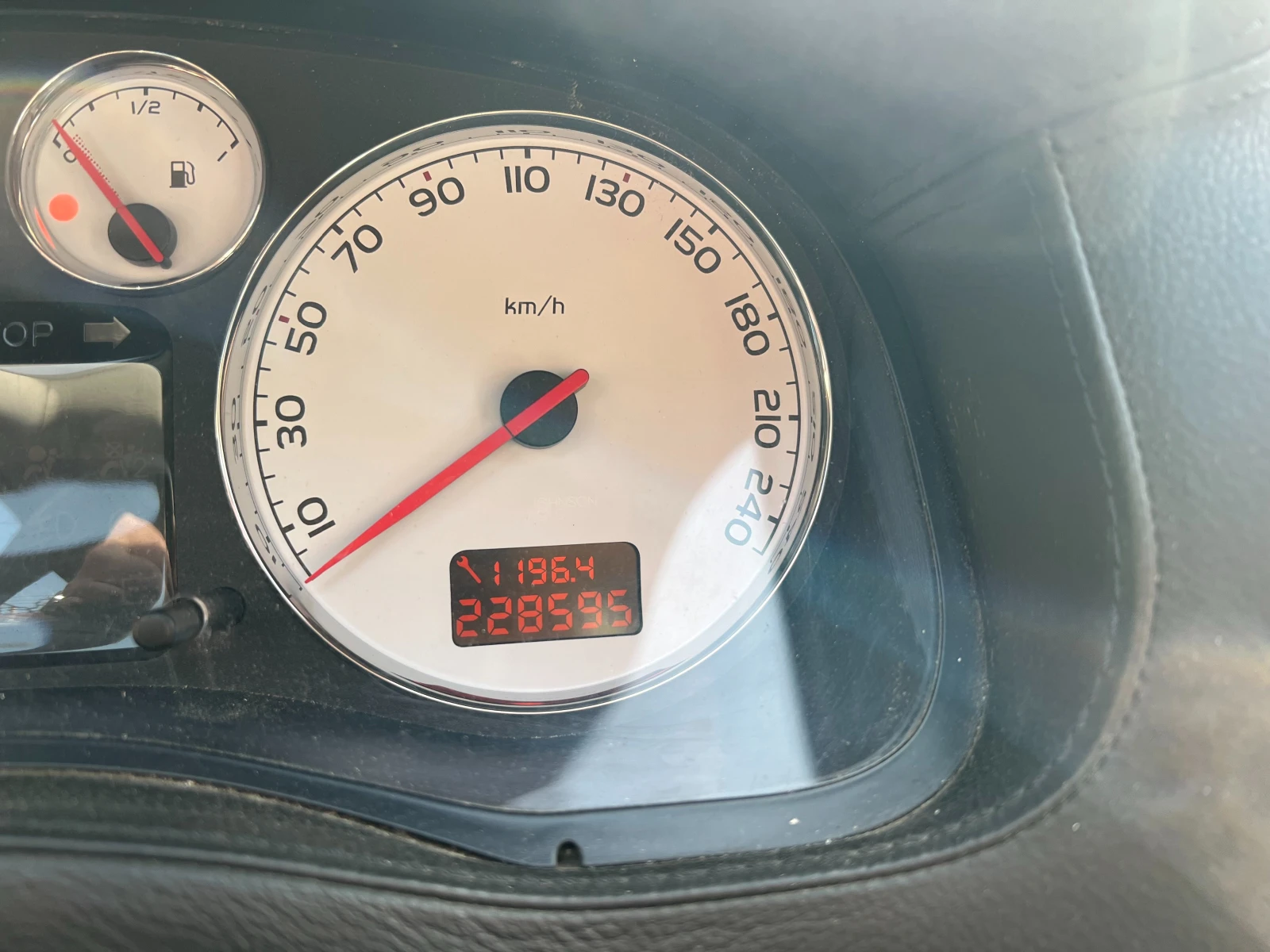 Peugeot 307 CC, снимка 5 - Автомобили и джипове - 55686648