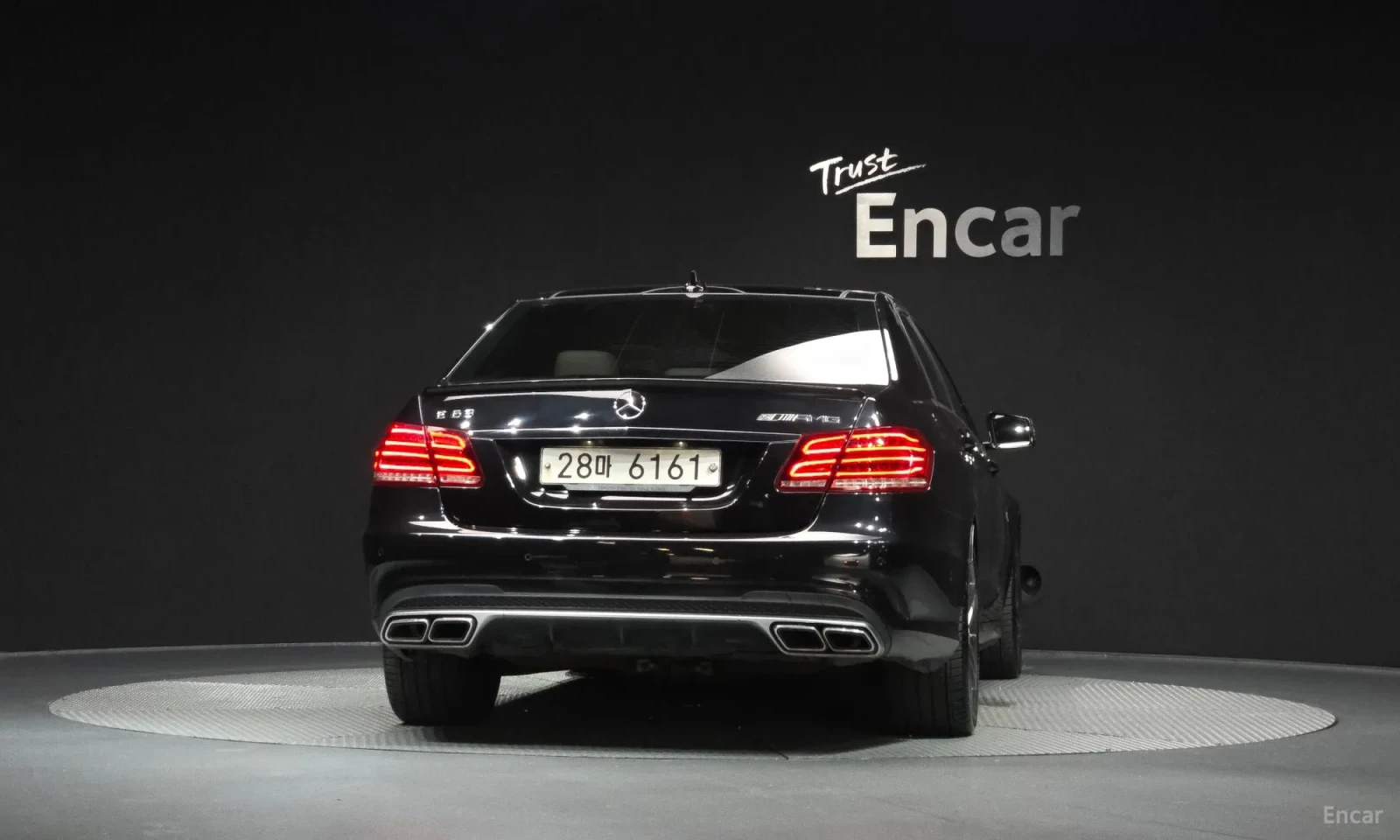 Mercedes-Benz E 63 AMG E63 AMG 4MATIC\ТОП ЦЕНА, снимка 4 - Автомобили и джипове - 56182040