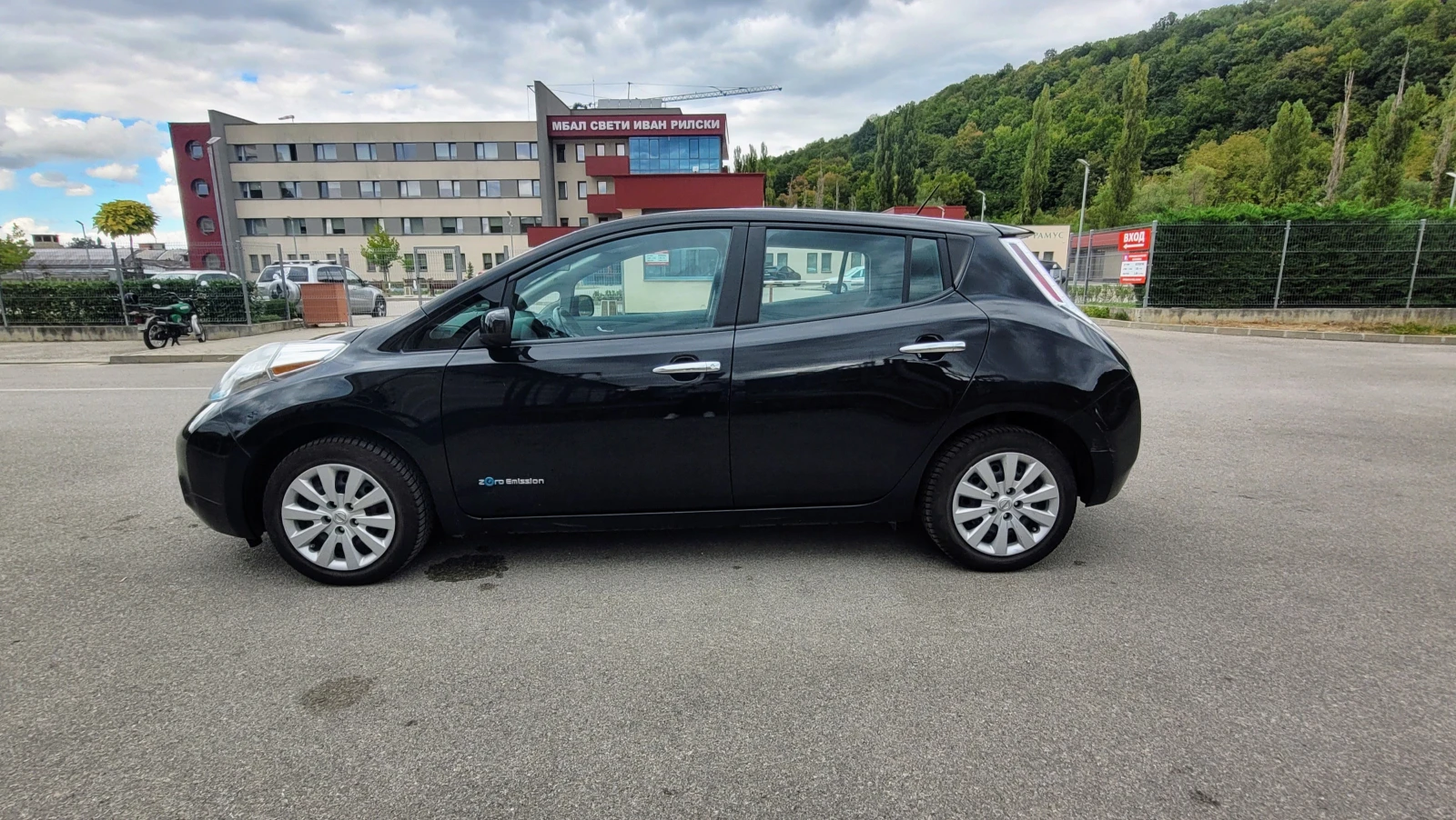 Nissan Leaf , снимка 3 - Автомобили и джипове - 56311288