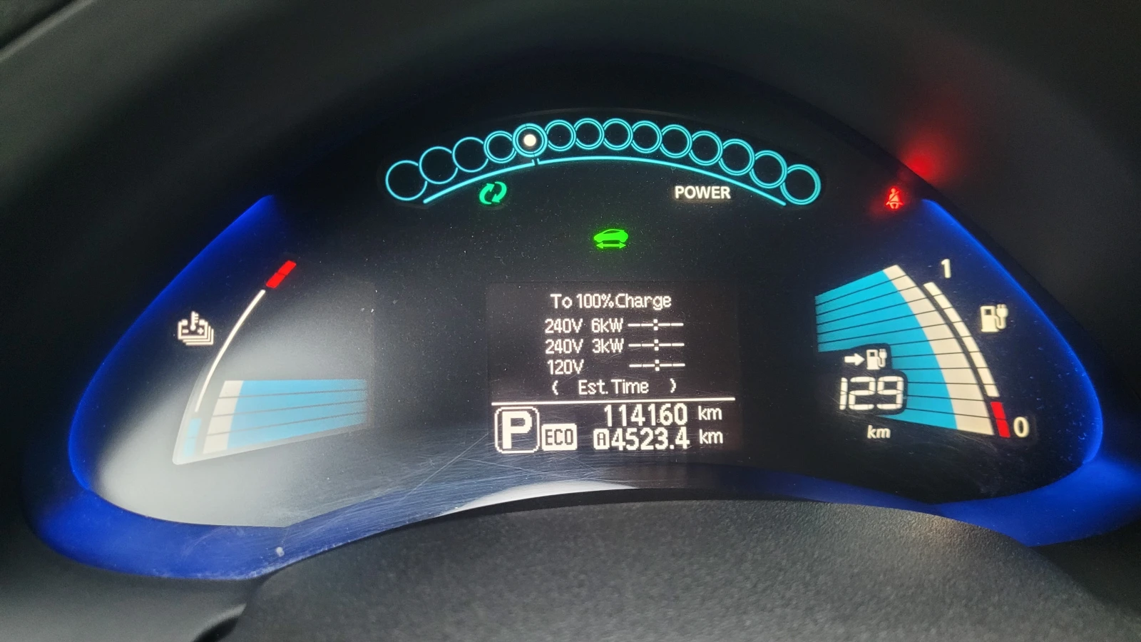 Nissan Leaf , снимка 12 - Автомобили и джипове - 56311288