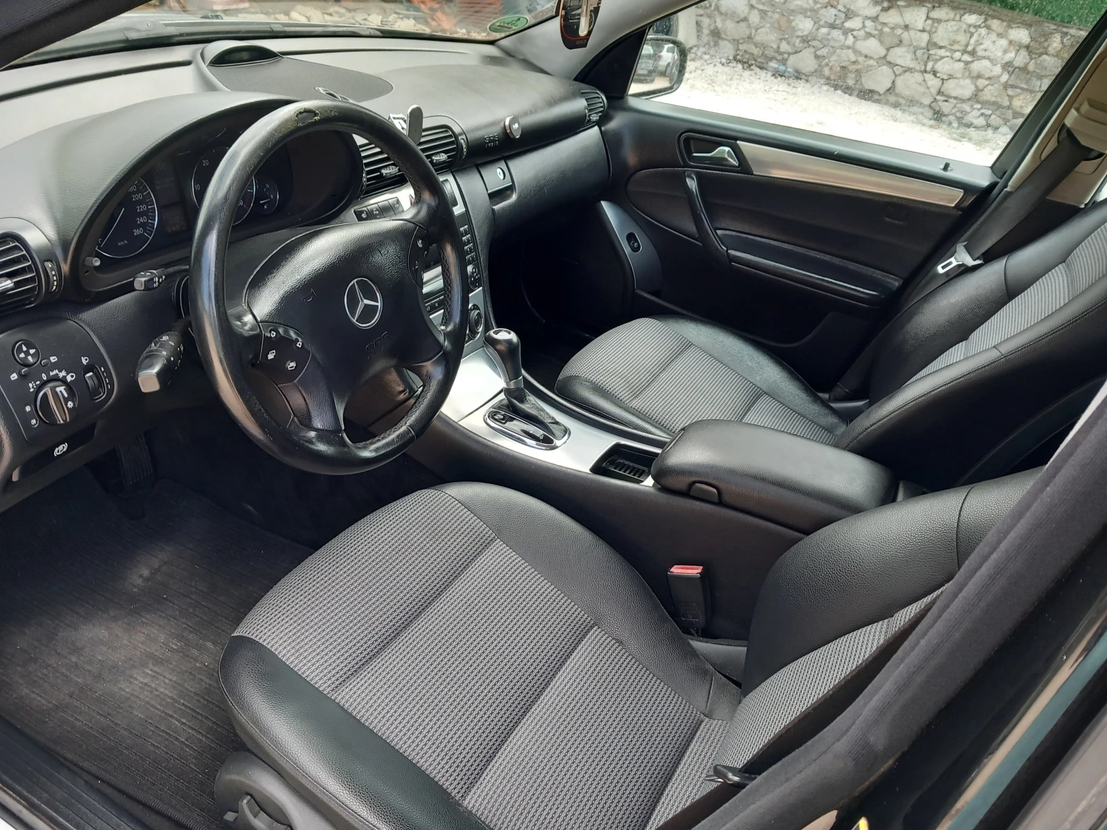 Mercedes-Benz C 220 2.2CDI NAVI AUTOMAT | Mobile.bg � ����������� 10