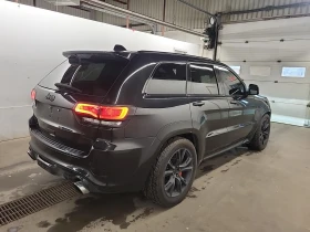 Jeep Grand cherokee SRT 6.4* Обдух* Distronic* Пано* Подгрев* H&K - 46999 лв. / 24030.21 € - 44899000 3