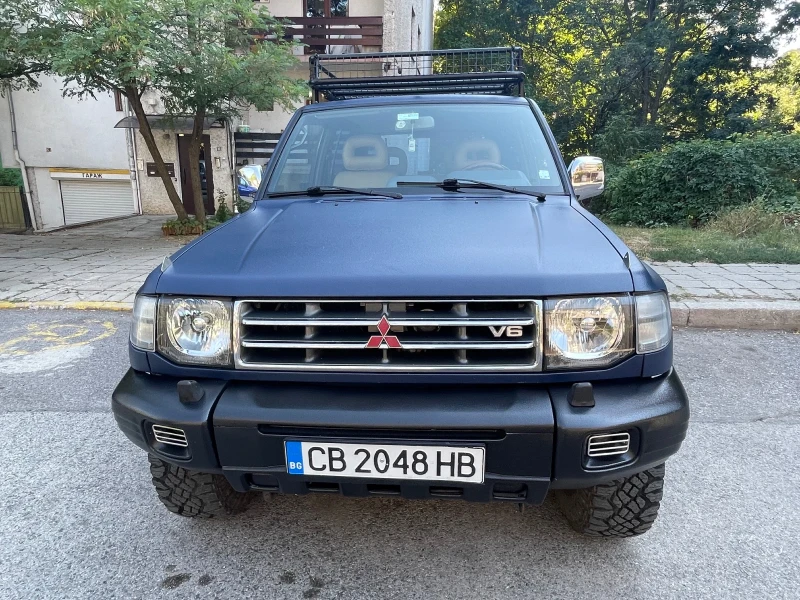 Mitsubishi Pajero 3.5, снимка 1 - Автомобили и джипове - 47580781