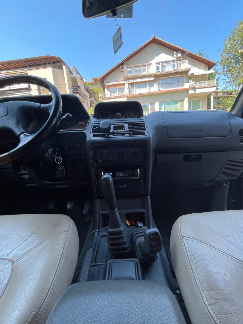 Mitsubishi Pajero 3.5, снимка 11 - Автомобили и джипове - 47580781