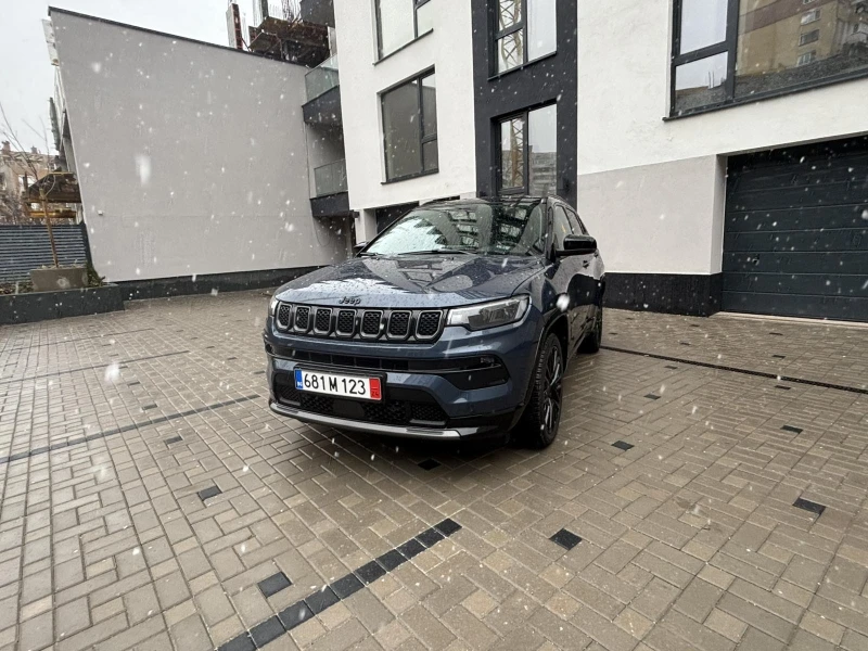 Jeep Compass SUMMIT 1.5 e-Hybrid 48V 130 hp 7-DCT, снимка 11 - Автомобили и джипове - 48258879